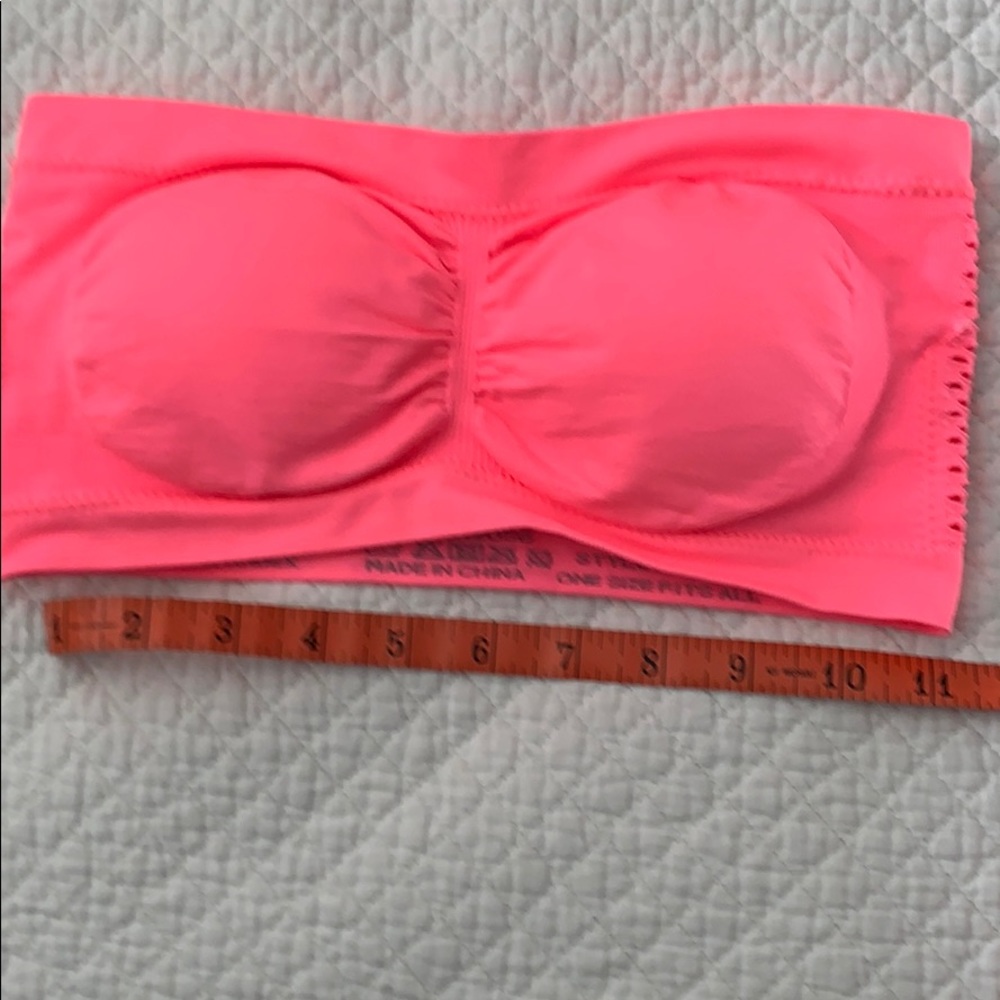 NWT Strapless padded bandeau bra